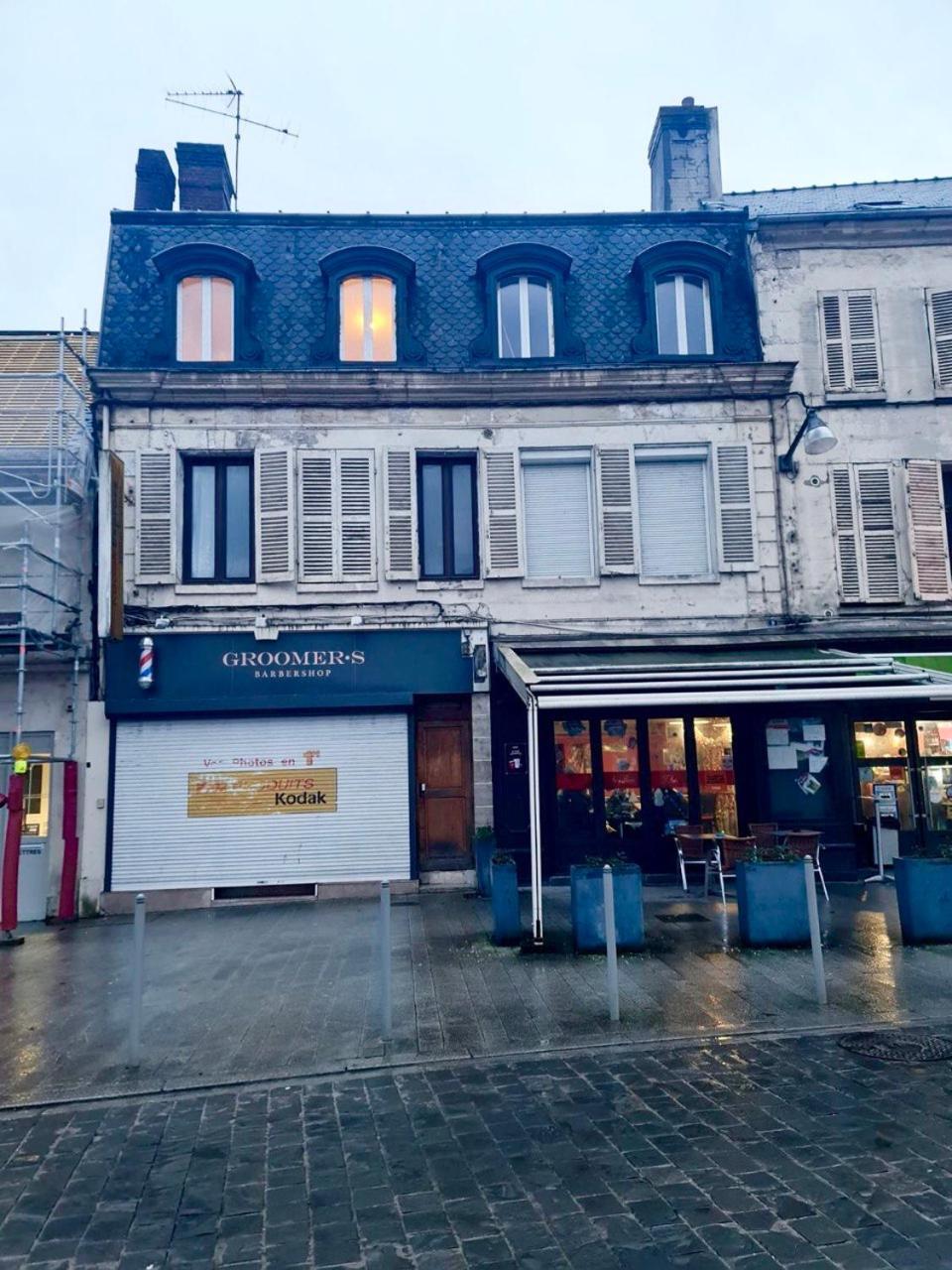 Un Appartement En Centre Ville , A 2 Pas Du Chateau De Villers Cotterets Extérieur photo